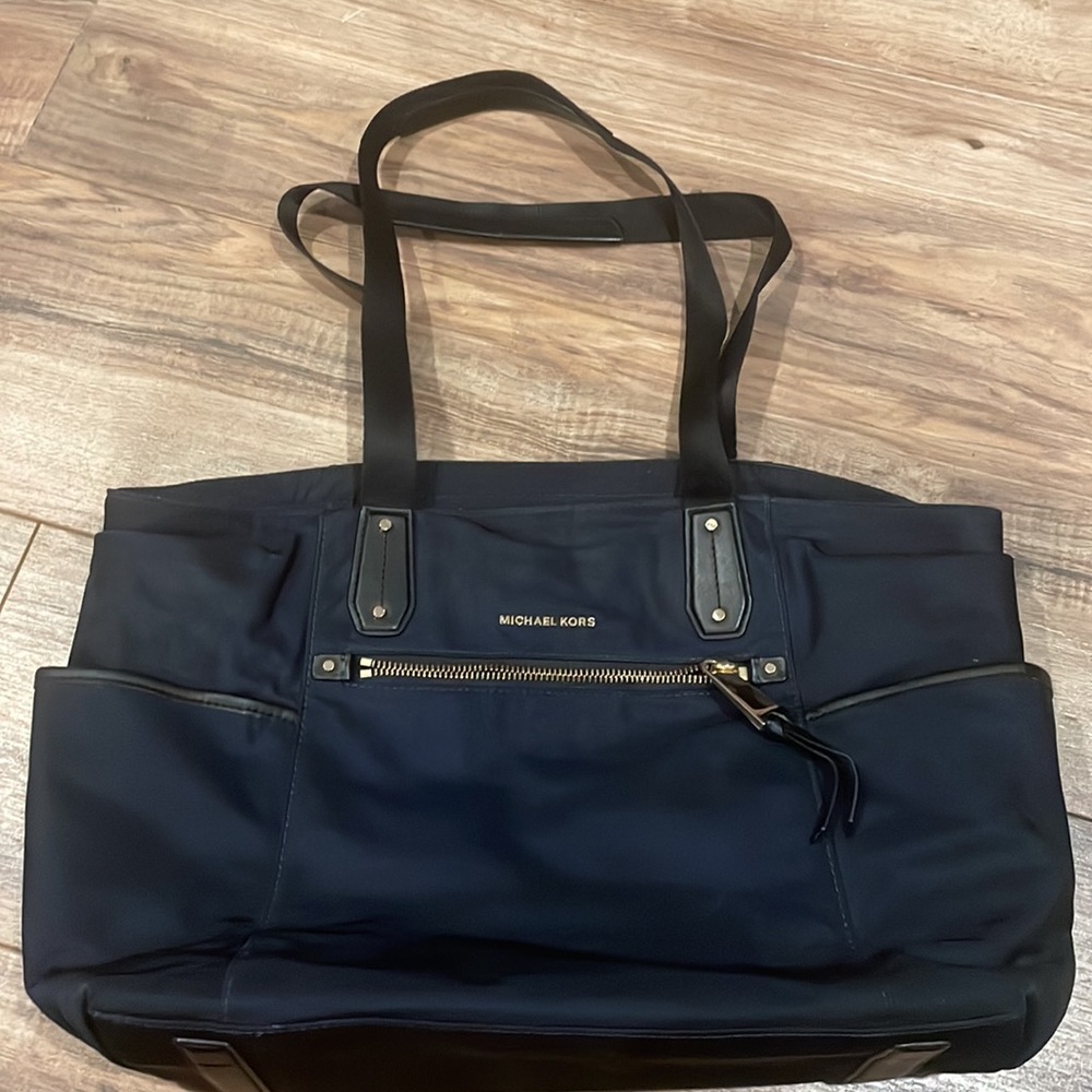 Michael Kors traveling tote bag
